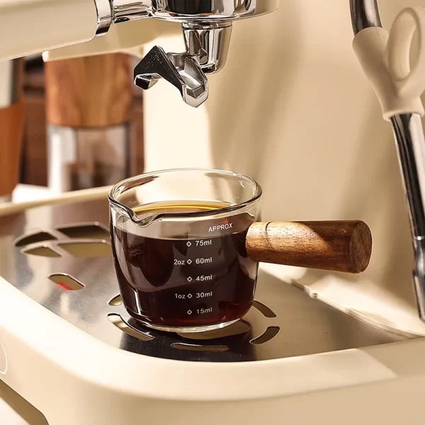 Glass Small Milk Cup Fine Espresso Small Glass Measuring Cup Single Double Spout Coffee Milk Sauce Dispenser With Wooden Handle